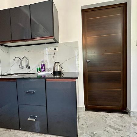 M M Residency Hotel Kochi ภายนอก รูปภาพ