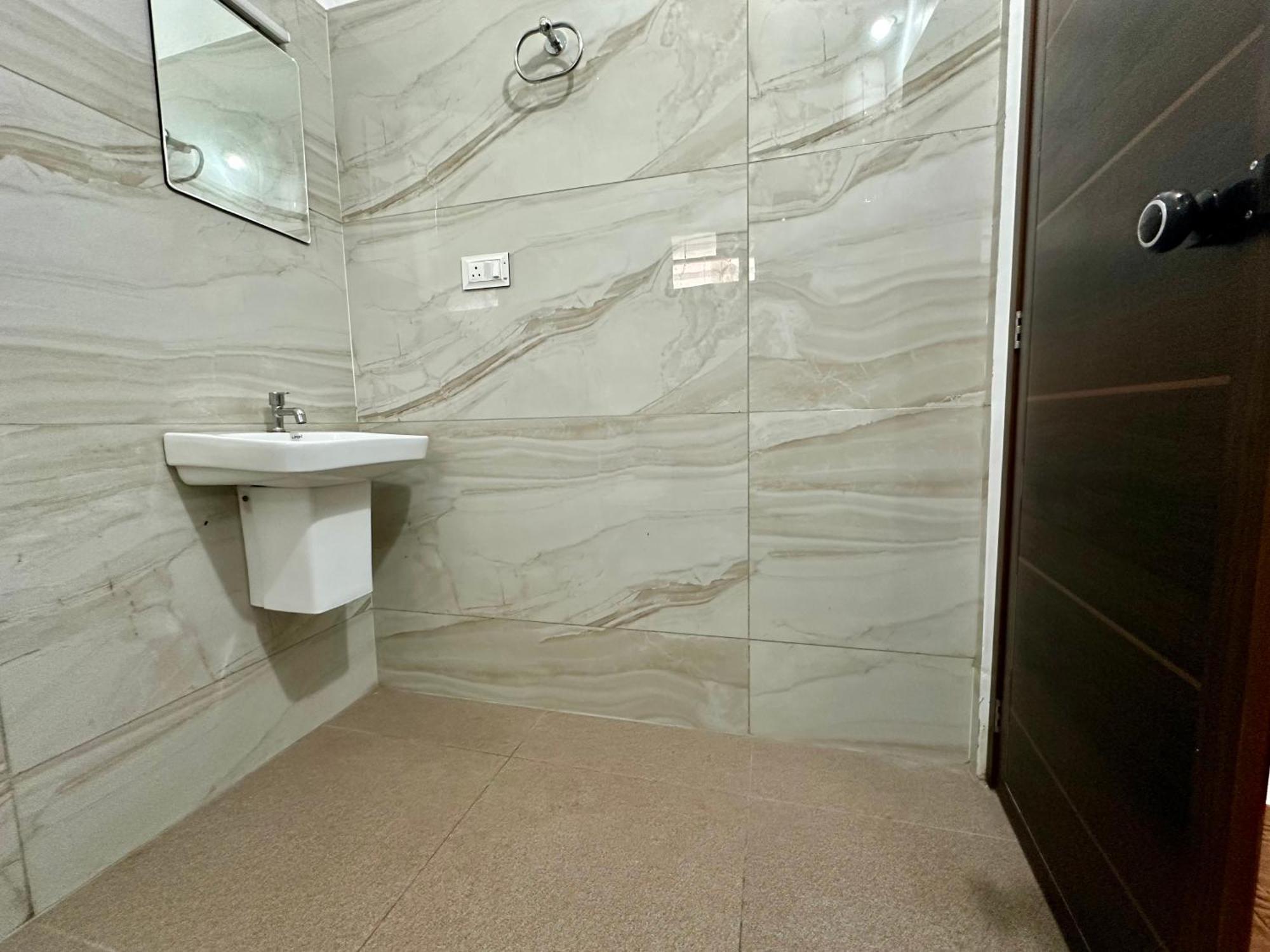 M M Residency Hotel Kochi ภายนอก รูปภาพ