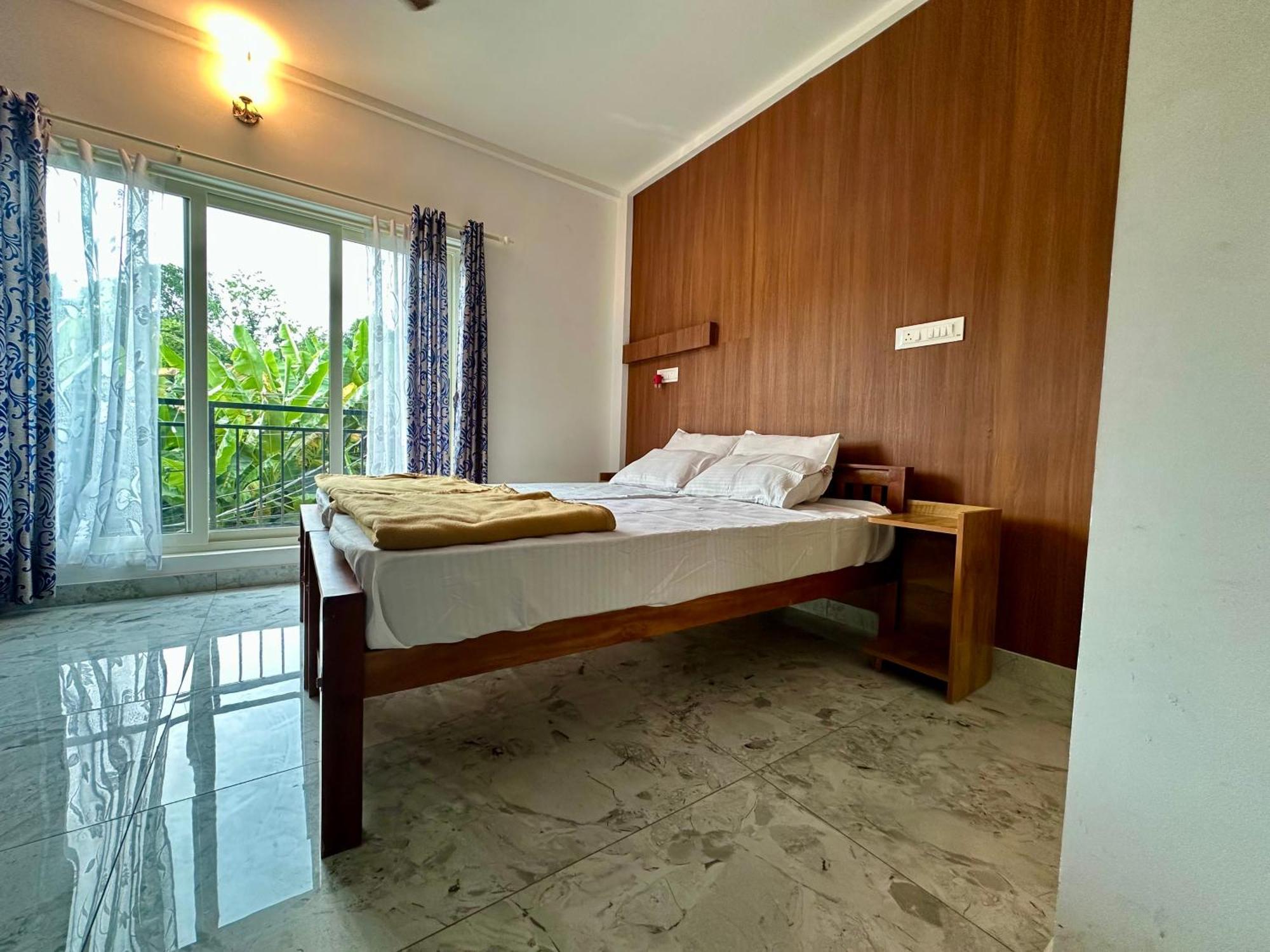M M Residency Hotel Kochi ภายนอก รูปภาพ