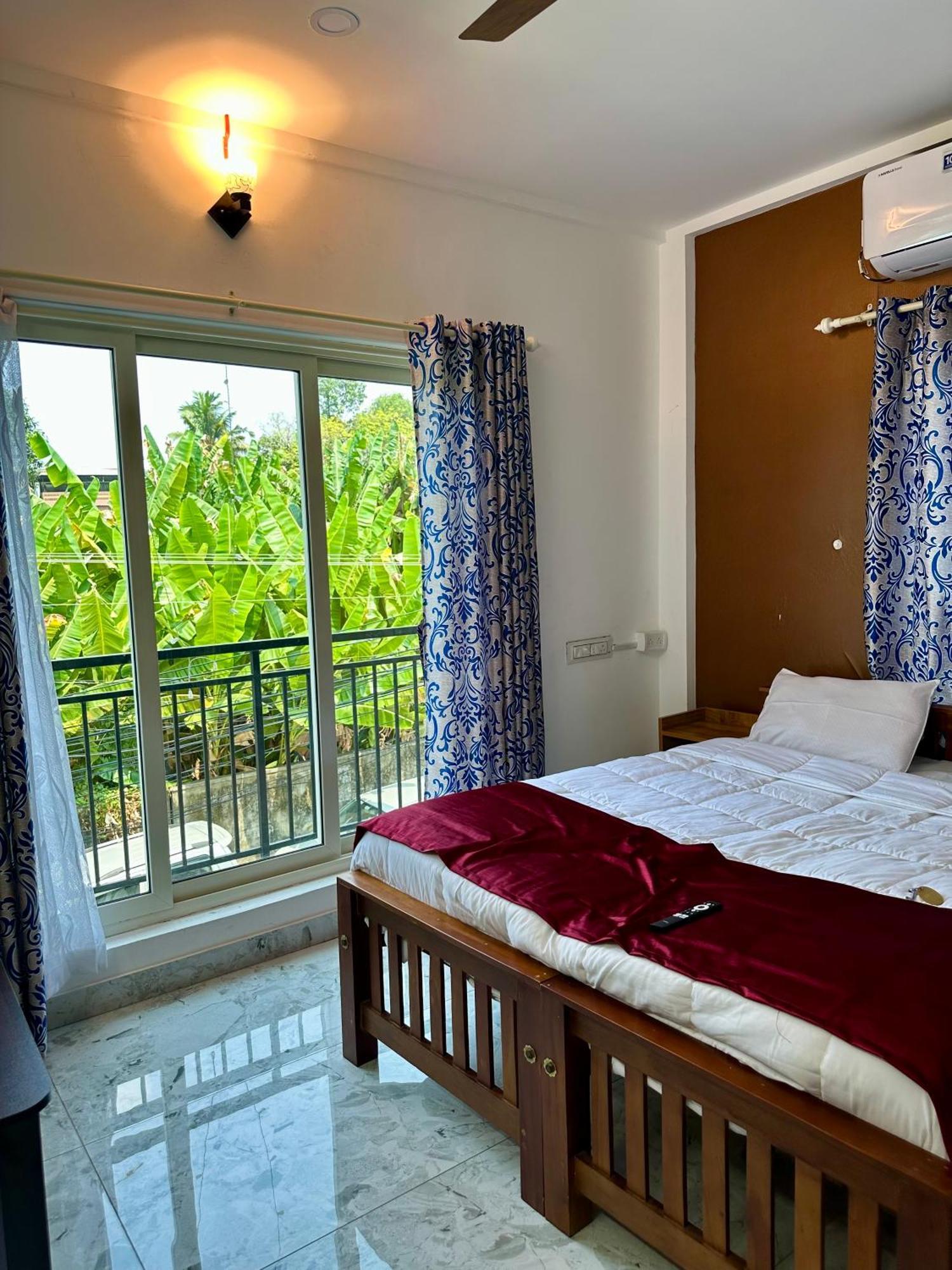 M M Residency Hotel Kochi ภายนอก รูปภาพ